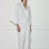 02 Robe