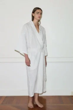 02 Robe