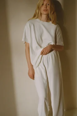 the leisure tee