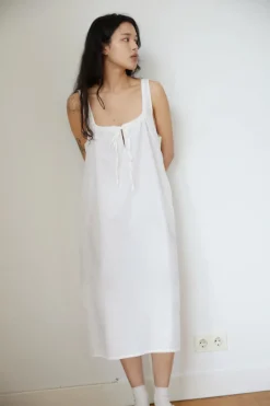 the paper dress