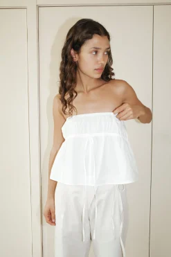 the strapless cotton top
